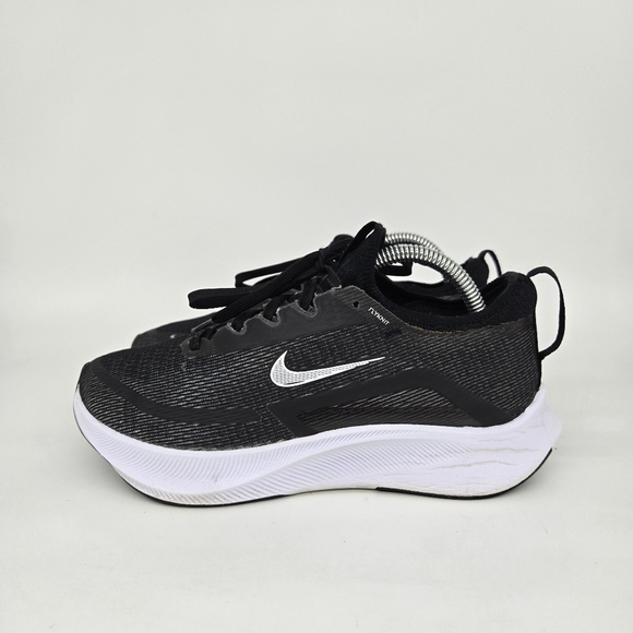 Nike Zoom Fly 4 'Black White' CT2401-001 Women's Running Shoes Size 7 - Picture 1 of 9